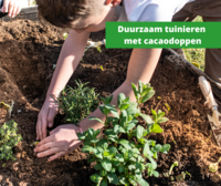 Duurzaam tuinieren met cacaodoppen